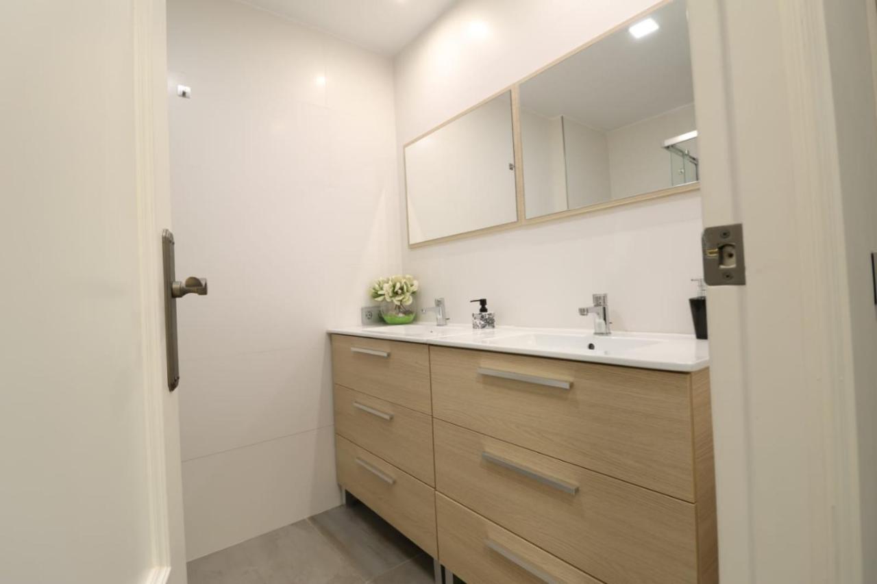 Apartament Piso En Pleno Centro De Huelva. Zewnętrze zdjęcie